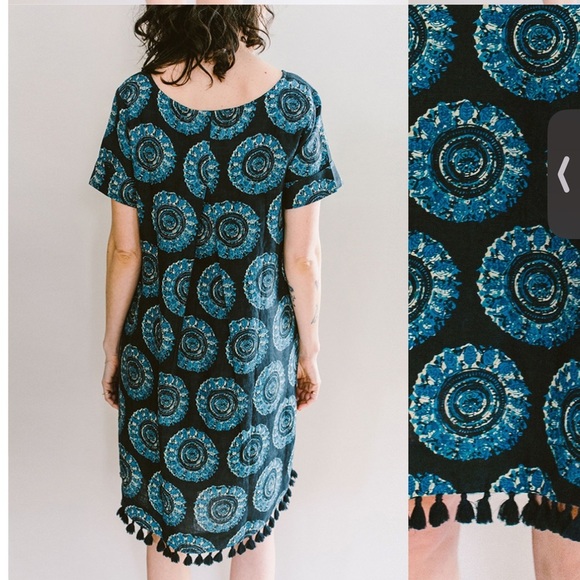 Roller rabbit blue medallion printed gypsy boho tassel linen lagen relaxed dress - Picture 3 of 9